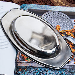 インドのステンレス製　オーバルプレート[約23.5cm×約13cm] - サブ4