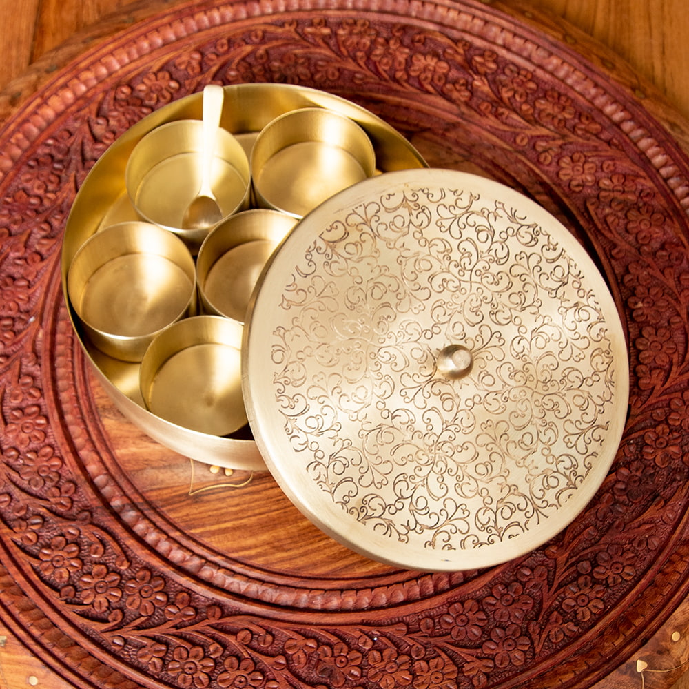  中ぶた付き 円形スパイスボックス 20.5cm   保存 入れ インドカレー インド料理 南インド料理 ターメリック マサラケース アジアン食品 エスニック食材