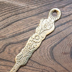 装飾が美しい　インドのブラスサーブスプーン　穴あり　約36.5cm - サブ2