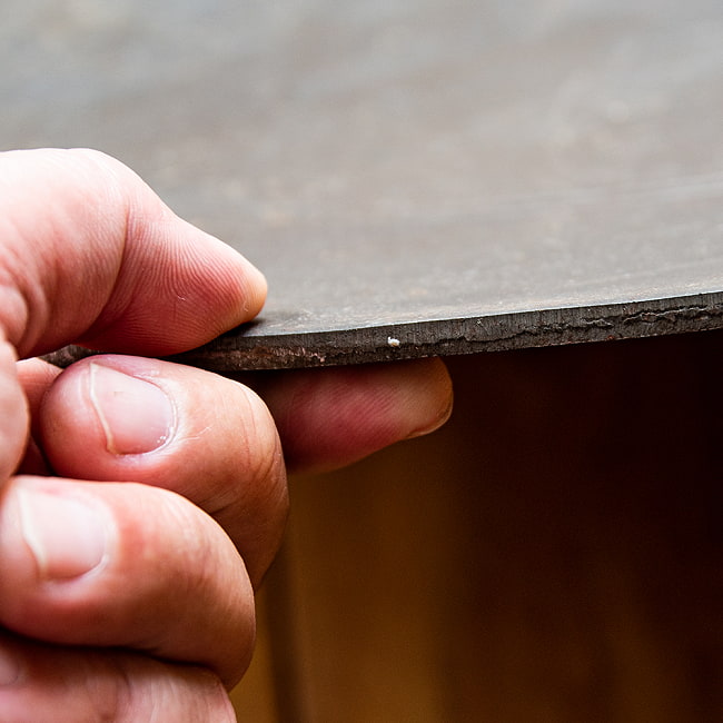 特大！インドの屋台鉄板 極厚5mm 直径50cm程度 3 - 5mmほどもある分厚い鉄板です。