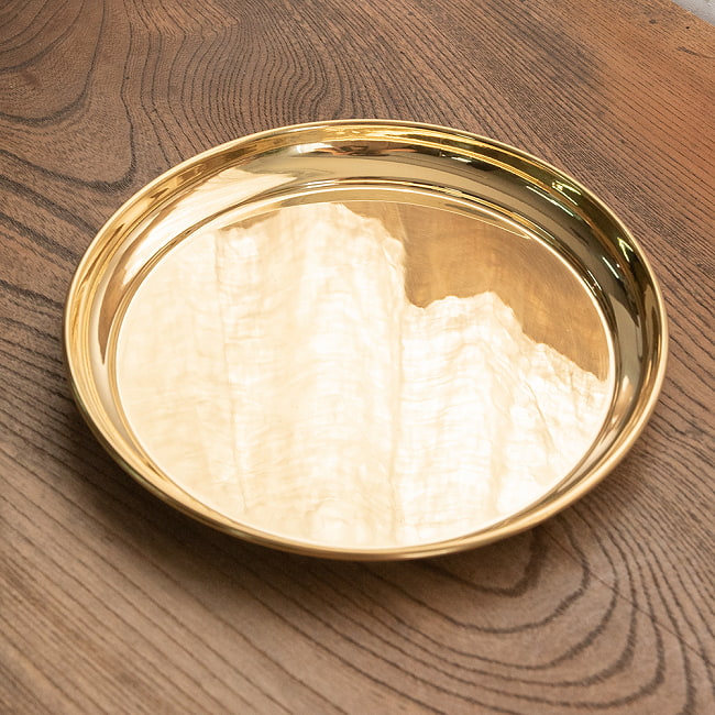 【祭壇用】ステンレス金メッキカトリ（中皿）　【直径：約18.3cm】 2 - 角度を変えてみてみました。