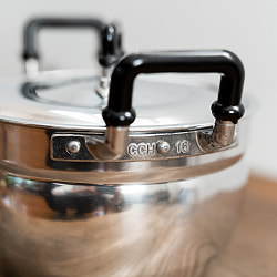 タイ屋台のアルミ両手鍋　タイの王室御用達　CCH (Chue Chin Hua)　クロコダイルブランド〔内径：約16cm 容量：約1600ml〕 - サブ5