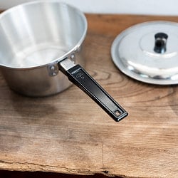 タイ屋台のアルミ片手鍋　アンブレラブランド〔内径：約20cm 容量：約2500ml〕 - サブ4