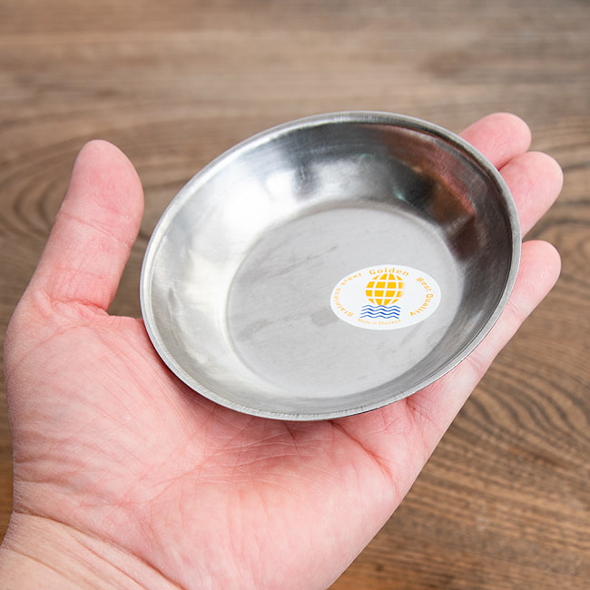 タイのステンレス小皿 薄皿 直径：約10cm 5 - これくらいのサイズ感です。