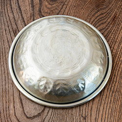 ムスリム職人の手仕事が息づく 薄彫り 深中皿 アルミボウル 直径：約15.5cm - サブ5