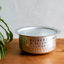 【約2L程度】 取っ手のない独特のインド鍋　バゴーナー　パティラ アルミ製 - サブ3