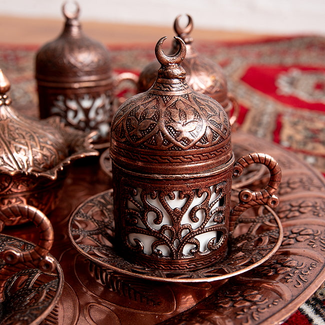 【全3色】魅惑なトルコのコーヒー　ティーセット　カップ6個 3 - 拡大してみました。モスクのような居で立ち。