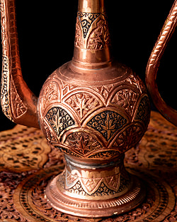 カシミールの重厚な精細彫金 エレガントな大型水差し 高さ：54cm程度 - サブ5