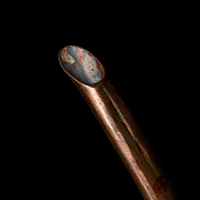 カシミールの重厚な精細彫金 エレガントな大型水差し Suria 高さ:62cm程度 9 - 注ぎ口の部分です。