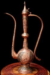 カシミールの重厚な精細彫金 エレガントな大型水差し 高さ：54cm程度(ID-TBLWR-1392)