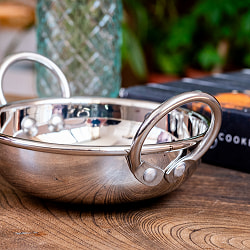 高級ステンレスカダイ〔No.7〕 （直径：約13.3cm 約400ml） 厚みのあるずっしりとした作り　プレミアムレンジ[装飾持ち手付]サービングパン　食器・お皿 - サブ2