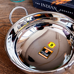 高級ステンレスカダイ〔No.9〕 （直径：約16.7cm 約800ml） 厚みのあるずっしりとした作り　プレミアムレンジ[装飾持ち手付]サービングパン　食器・お皿 - サブ4