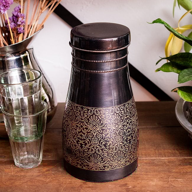 アーユルヴェーダ 高級銅製コップ付き水差し　ダマスク柄が美しい　ウォーターカラフェ　ピッチャー　冠水瓶〔約1000ml〕 15 - こちらは【デザイン：No.2】です。