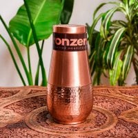 [大感謝祭セール]アーユルヴェーダ 高級銅製コップ付き水差し　槌目仕上げが美しい　ウォーターカラフェ　ピッチャー　冠水瓶〔約1000ml〕