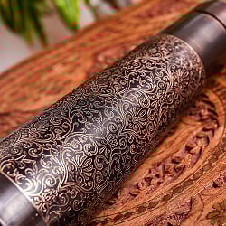 アーユルヴェーダ 高級銅製ウォーターボトル　水筒　ダマスク柄が美しい　マグボトル　水差し〔約700～800ml〕 - サブ4