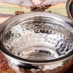 美しい槌目仕上げ　ステンレス・ハンディ　　3人分カレー　ビリヤニなどへ〔約16cm×約6.6cm 約800ml〕 - サブ4