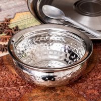 美しい槌目仕上げ ステンレス・ハンディ  3人分カレー ビリヤニなどへ〔約16cm×約6.6cm 約800ml〕