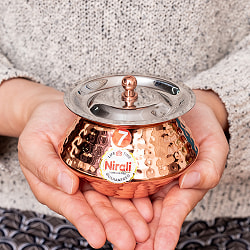 〔No.7〕〔蓋付き〕高級感ある槌目仕上げのハンディカダイ　インドの鍋型のかわいい器　インドカレー　ビリヤニなどへ〔直径約9.7cm　約250ml〕 - サブ2