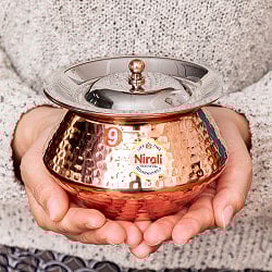 〔No.9〕〔蓋付き〕高級感ある槌目仕上げのハンディカダイ　インドの鍋型のかわいい器　インドカレー　ビリヤニなどへ〔直径約12.3cm　約600ml〕 - サブ2