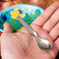 〔お得12本セット〕インドのかわいい　小さなスパイススプーン 約9.9cm　ミニデザートスプーン - サブ2