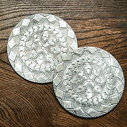 ムスリム職人の手仕事が息づく アルミコースター ハートフラワー - サブ3