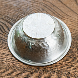 ムスリム職人の手仕事が息づく 薄彫り アルミボウル 直径：約8.5cm - サブ4