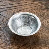 ムスリム職人の手仕事が息づく 薄彫り アルミボウル 直径:約8.5cm
