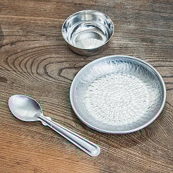 槌目仕上げのラウンドターリー アンティーク調のアルミ皿 小皿 直径：約15.5cm - サブ3