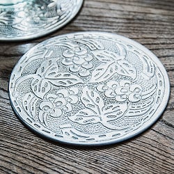 ムスリム職人の手仕事が息づく アルミコースター 花草 - サブ3