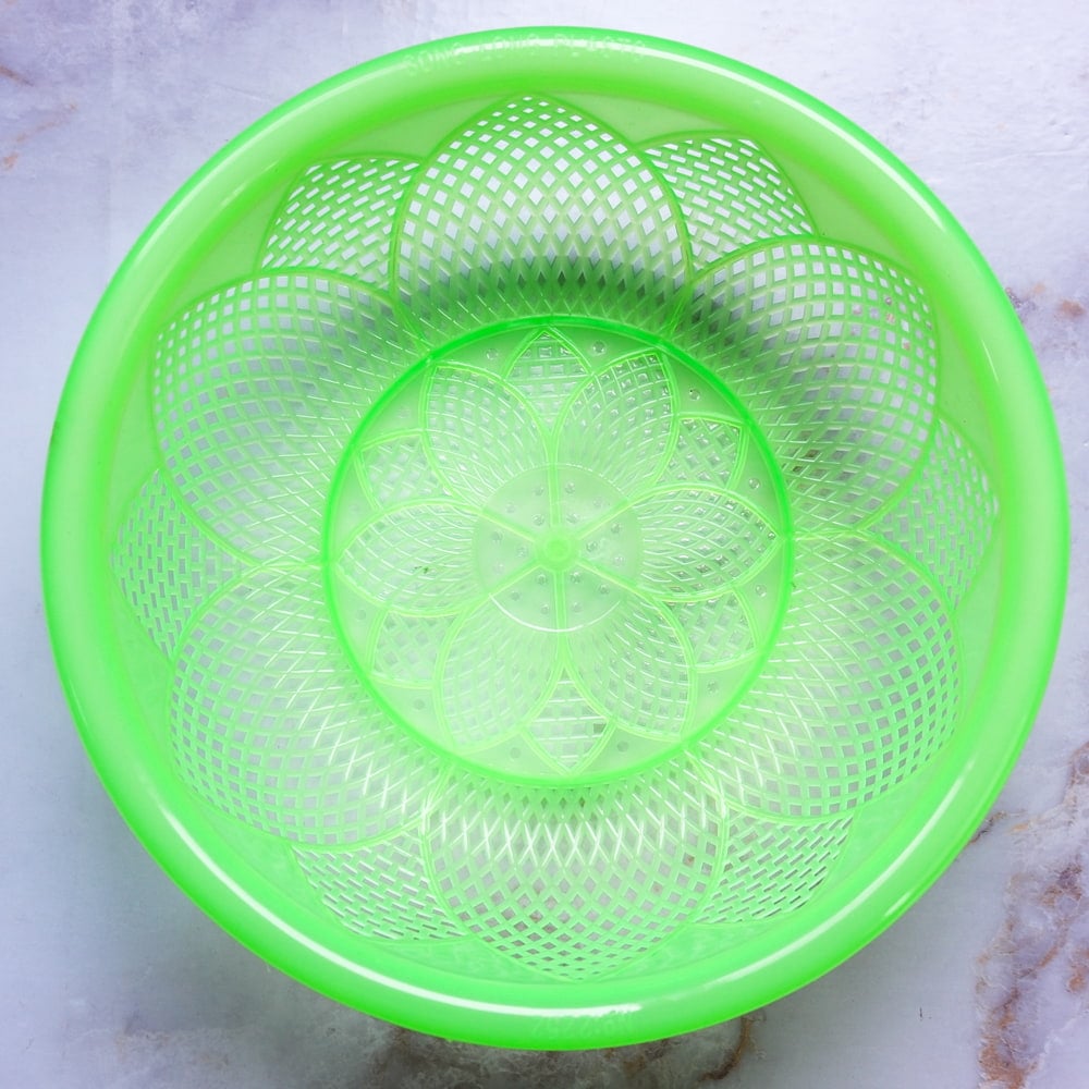 ベトナムのレトロなプラスチックザル-27cm2枚目の説明写真です