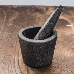 ルンパンとウレカン インドネシア伝統の石製スパイス潰し サンバル臼 直径9.5cm程度