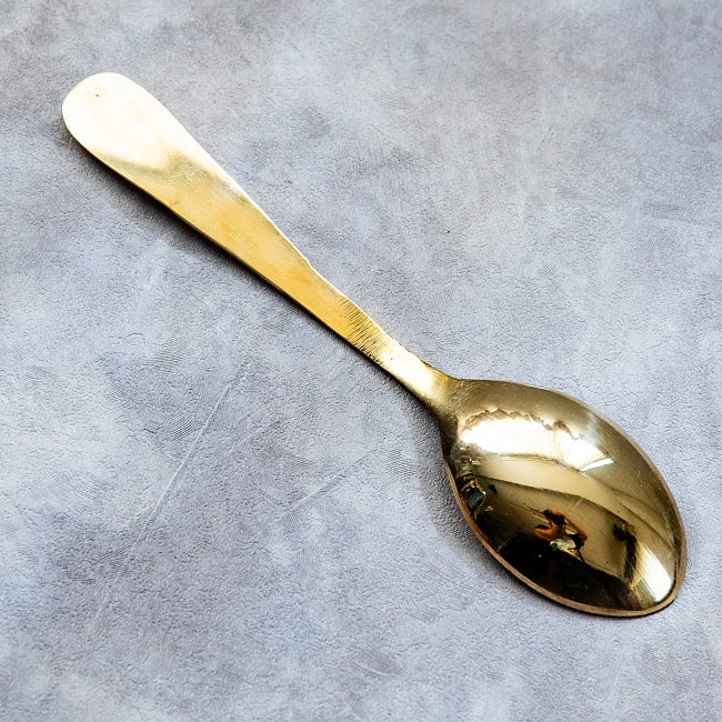 インドのスプーン シンプルなブラス製 カレースプーン 15cm 4 - 裏面。