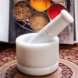 大理石のスパイスグラインダー 大 【高さ：8.5〜9cm程度 直径：9.5〜10cm程度】 - サブ2