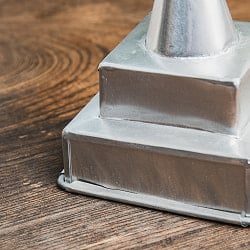 ナシ・トゥンペンの型 インドネシアのお祝いご飯 高さ：14cm - サブ5