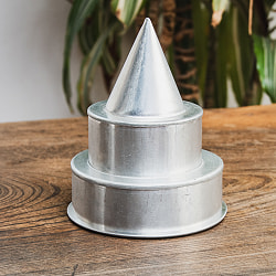 ナシ・トゥンペンの型 インドネシアのお祝いご飯 高さ：13cm - サブ3