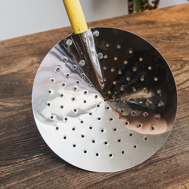 セロック（Serok）  40cm インドネシアの揚げ物屋台の油切り 油ハネガードにも 4 - シンプルな屋台仕様