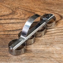 インドネシアのココナッツクッキー「クエ・バンキット」の型 丸形