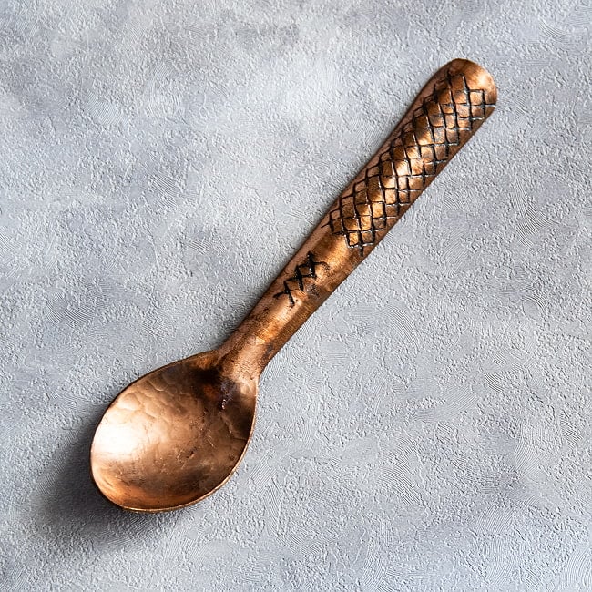 カシミールの重厚な精細彫金 ティースプーンの写真テーブルウェア,キッチンウェア,彫金,インド,高級,カシミア