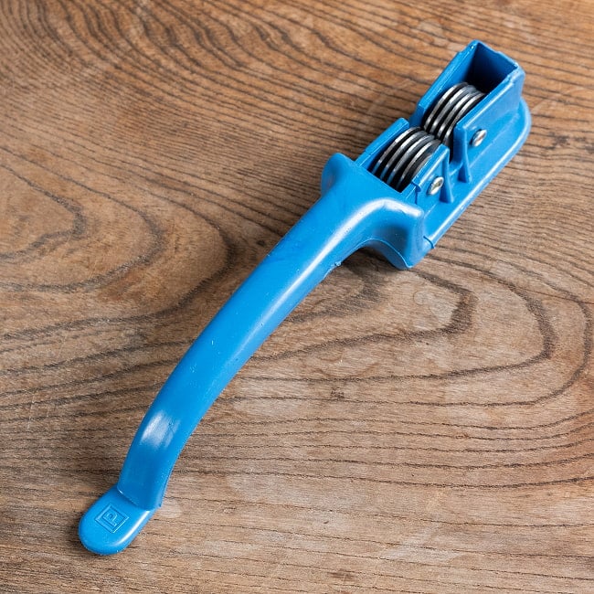 タイのカラフルでかわいい　包丁＆はさみ研ぎ器  シャープナー 9 - 2：ブルー系