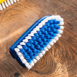 キッチュなカラーがかわいい！タイのアイロン型ブラシ 掃除道具 お風呂 靴洗い スニーカー - サブ5