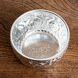 タイの伝統小鉢 小物入れ ハン・エンボスボウル 蓋付き 直径8.3cm - サブ5