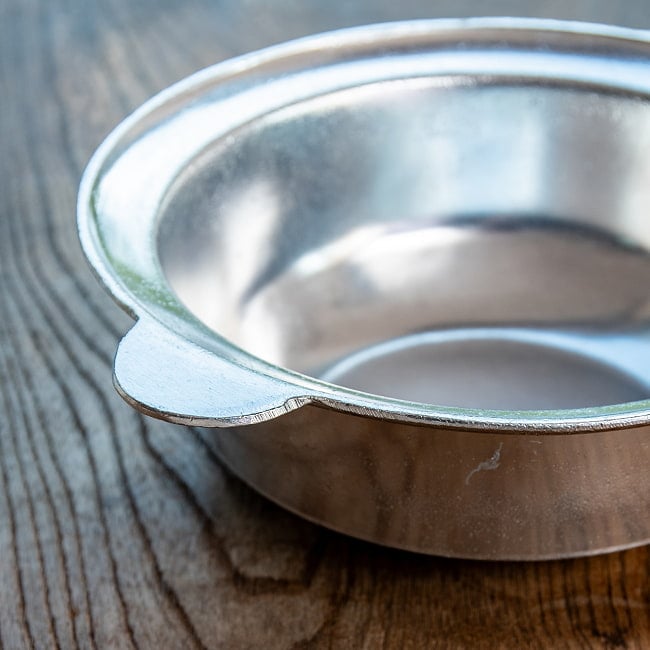 タイの昔ながらの屋台アルミ鍋 直径19cm程度 卓上コンロに 6 - 持ち手部分。