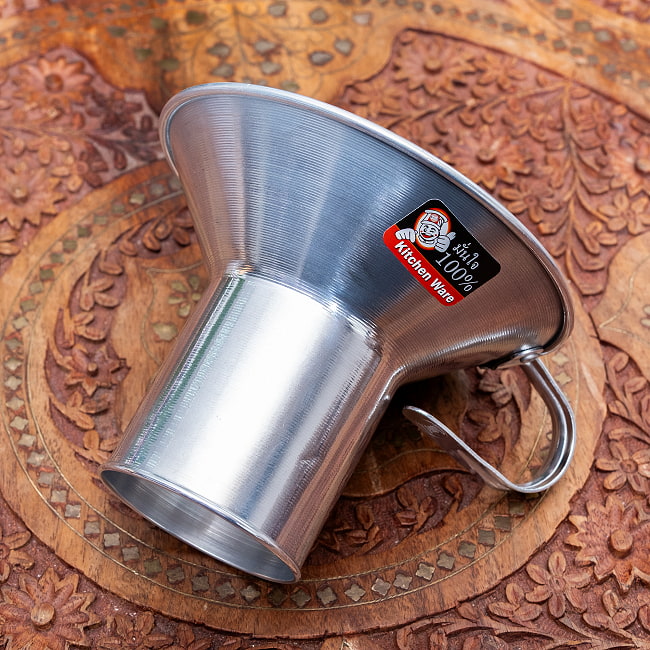 軽量アルミタイプ 〔口径約:約12.7cm〕 フードトランスポーター タイ料理の惣菜を袋詰めする 大口じょうご・ロート 5 - 側面からの写真です