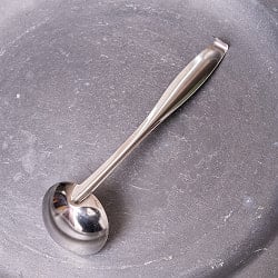 フック付きタイのミニお玉 約6cc(小さじ1強) 卓上調味料　シロップに便利なステンレスレードル - サブ4