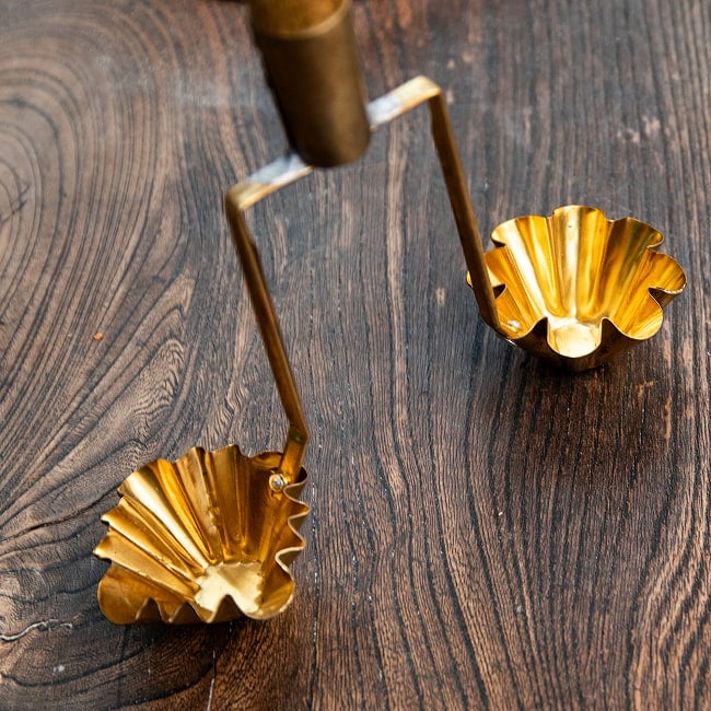 タイの揚げ菓子・前菜用 クラトン・トーンの型 真鍮製 6 - 内側の様子。