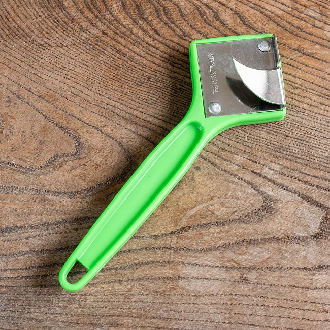 タイのカラフルな缶切り＆栓抜き かわいいマルチオープナー 10 - 1：グリーン系