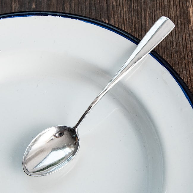 タイのアルミスプーン シンプルなミニタイプの写真