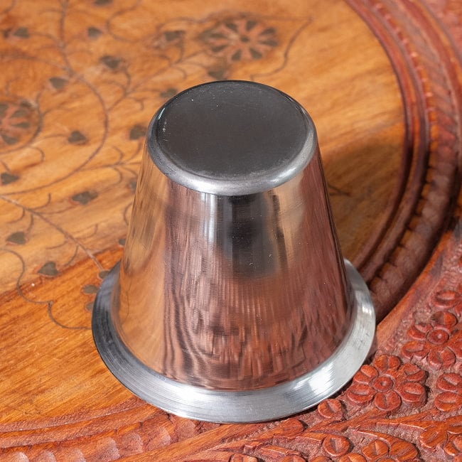 南インドのコーヒーカップ [直径約7.2cm×高さ約6.5cm] 5 - 裏面の写真です