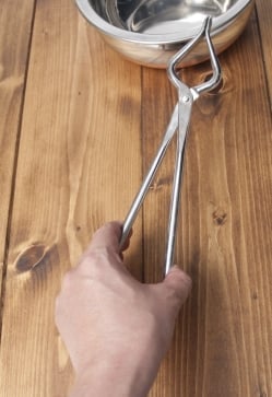 インドの鍋つかみ - インドの鍋　バゴーナなどへ　やっとこ〔約27cm〕 - サブ5