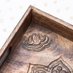 手彫りのマンゴーウッドトレイ スクエアSサイズ【30cm】 - サブ4